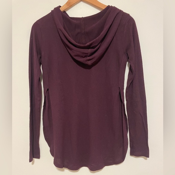 Aerie Size XS Hooded “Just Add Leggings” Tunic w/ side slits - Picture 4 of 10